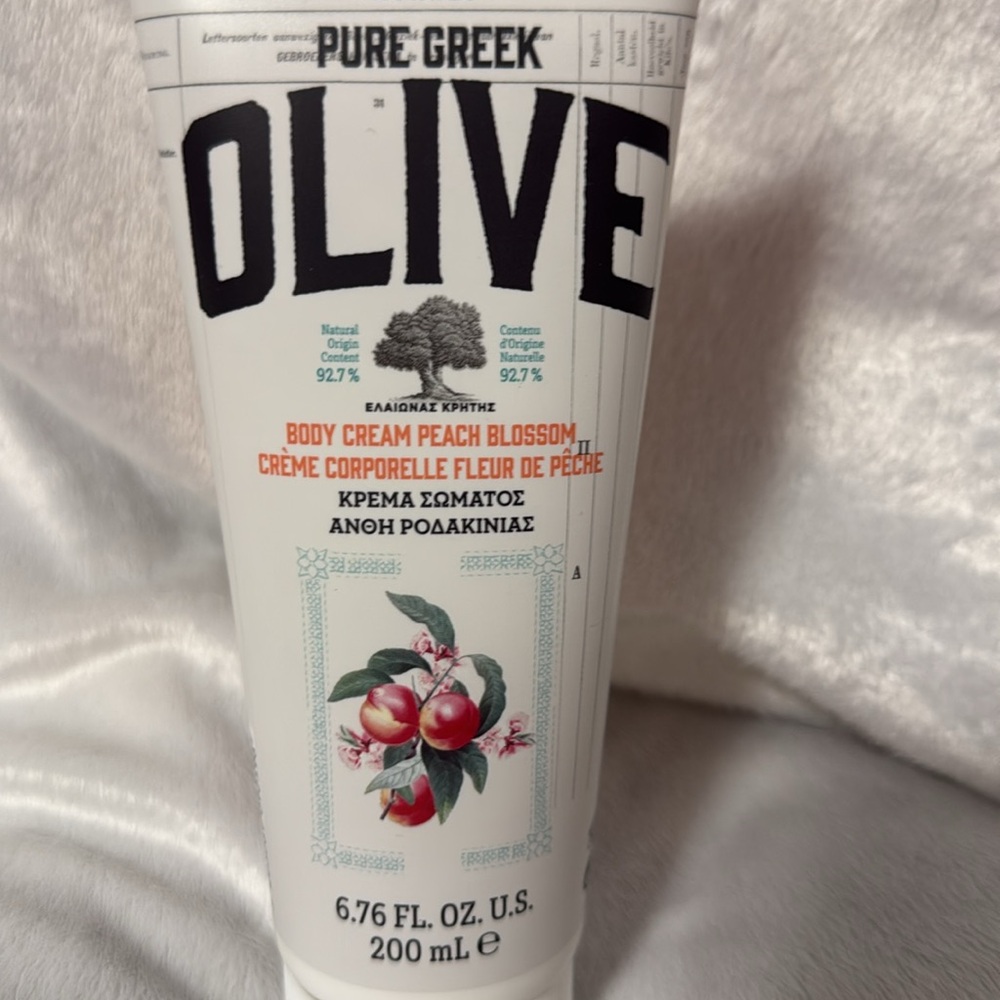 🍑NWT Korres Pure Greek Olive Body Cream🍑 - Picture 2 of 6